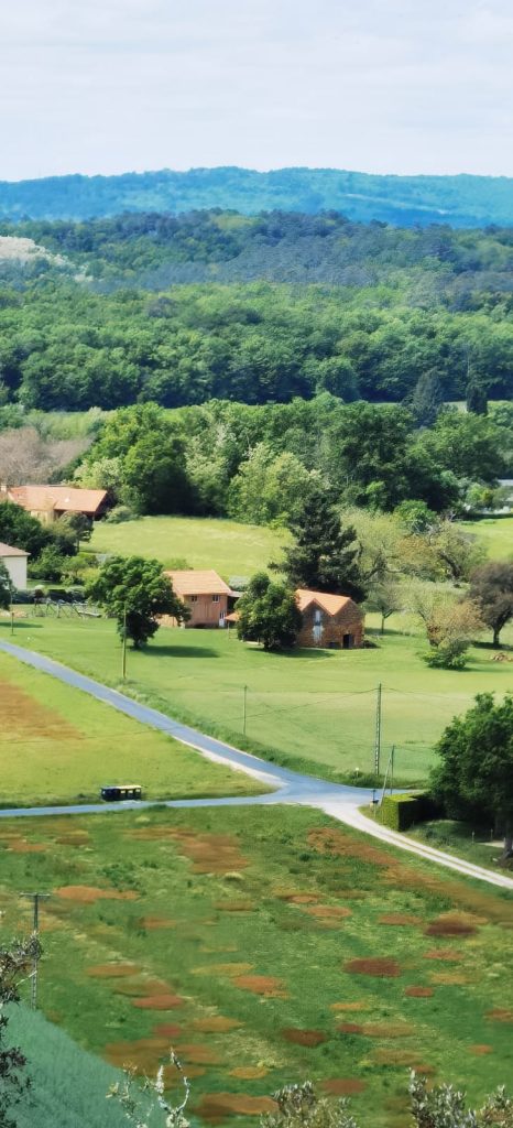 Uitzicht over het landschap van de Lot bij Maison Tête de Bois