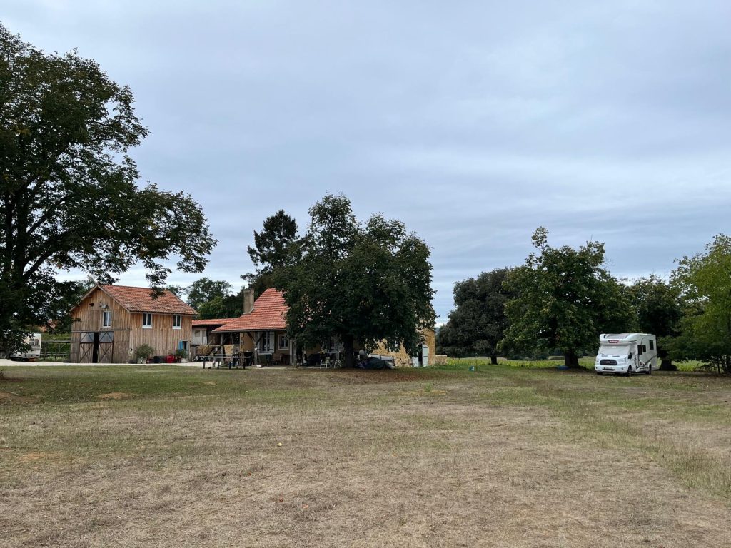 Maison Tête de Bois in Milhac – rustige camperplaats in de Lot